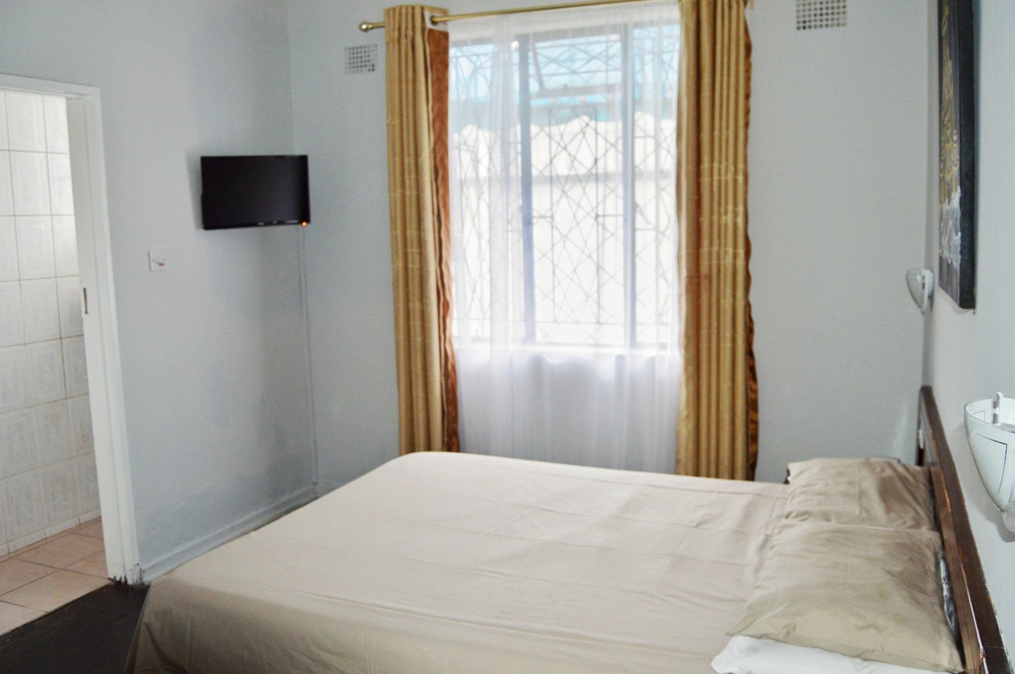 Horizon Inn Harare Ngoại thất bức ảnh